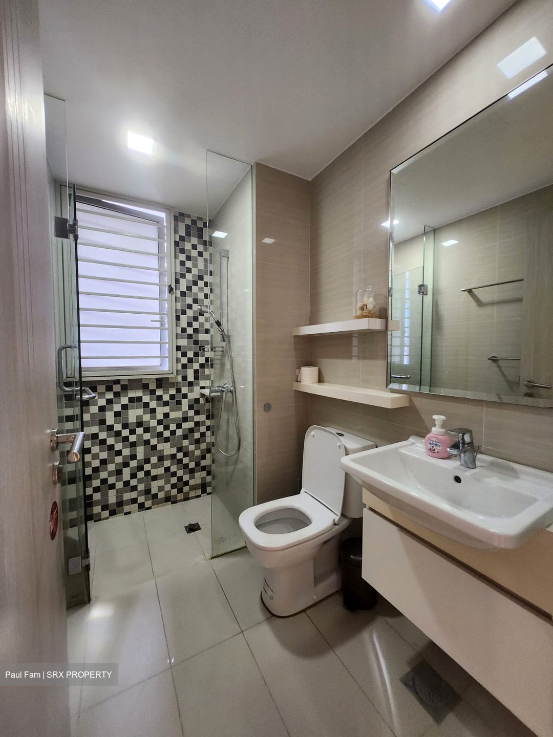Sea Esta (D18), Condominium #511389161